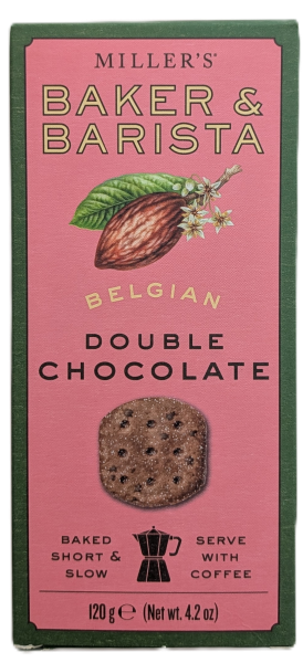 Rosa Verpackung von Miller's Baker & Barista Belgian Double Chocolate Gebäck mit Illustration einer Kakaofrucht und einem Schokokeks. Bildbeschreibung: Elegante rosa Schachtel mit grünem Rahmen, einer botanischen Kakaofrucht-Illustration, einem dunklen Sc